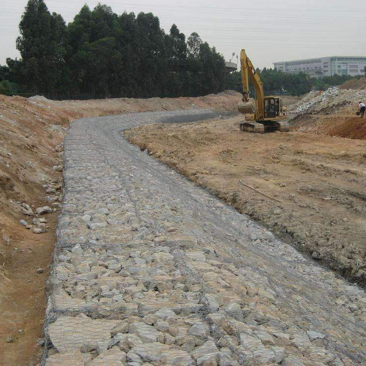 雷諾護墊在河道環境修復中的作用