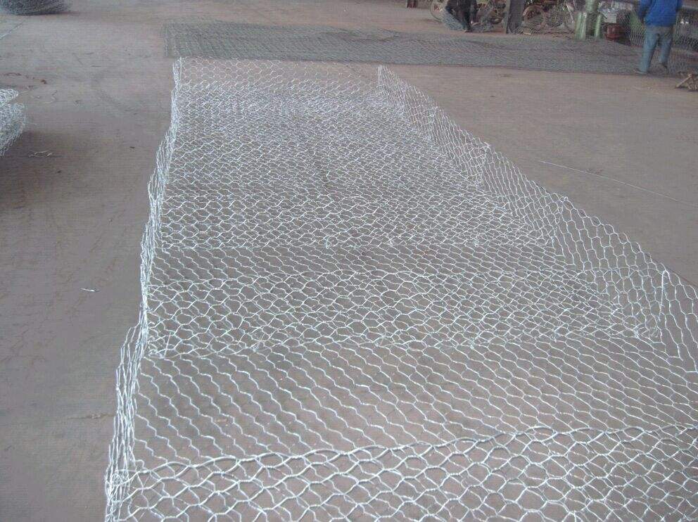 雷諾護墊在河道環境修復中的作用